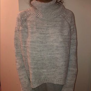 Cozy grey turtle neck